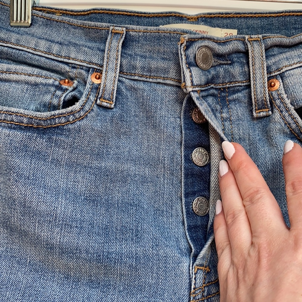 NWOT: LEVIS Skinny Wedgie High Waisted Jeans - Picture 9 of 10